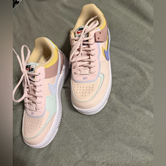 Nike Women's Pastel AF1 - Picture 3 of 6